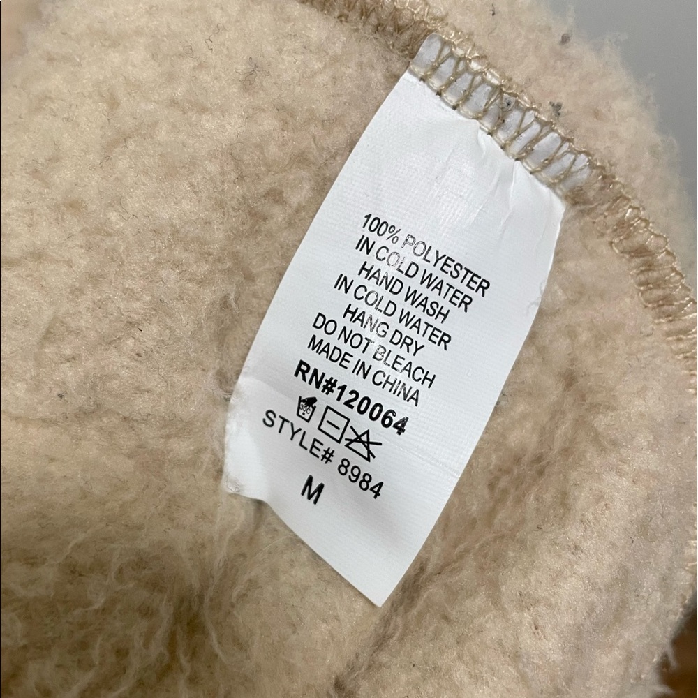 Mind Code Fuzzy Jacket - Picture 9 of 9